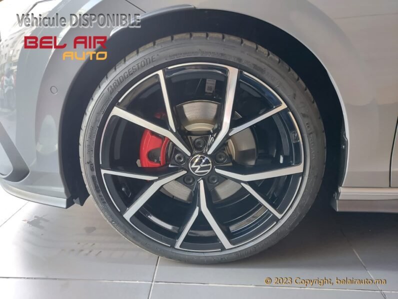 VW Golf GTD 2.0 l TDI SCR 200ch 2023 Noir