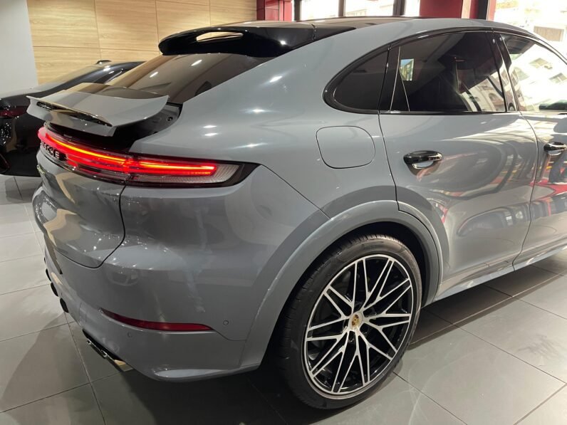 Porsche Cayenne Hybride Automatique 2024