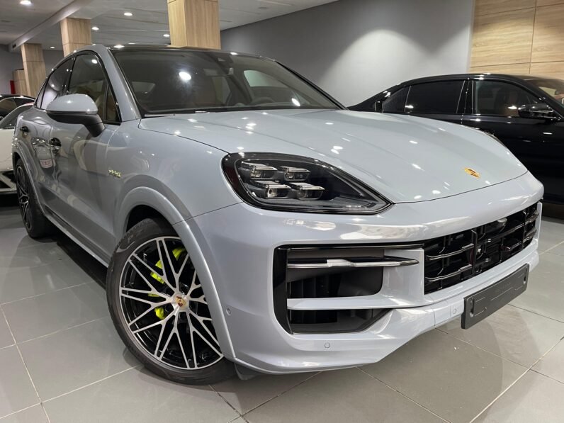 Porsche Cayenne Hybride Automatique 2024