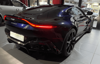 Aston Martin Vantage Essence Automatique 2023