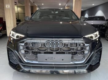 AUDI Q8 S LINE 2025