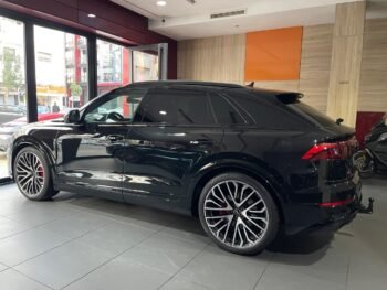 AUDI Q8 S LINE 2025
