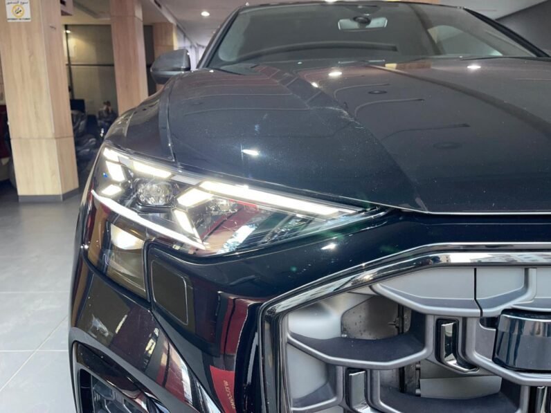 AUDI Q8 S LINE 2025