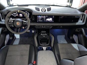 Porsche Cayenne Turbo E-Hybrid 2025