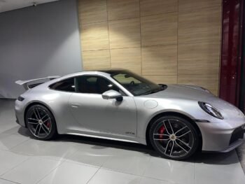 Porsche 911 Carrera 4GTS 2025
