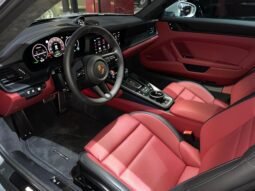 Porsche 911 Carrera 4GTS 2025