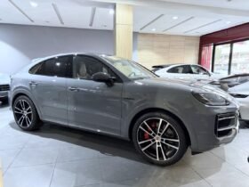 Porsche Cayenne S 2025