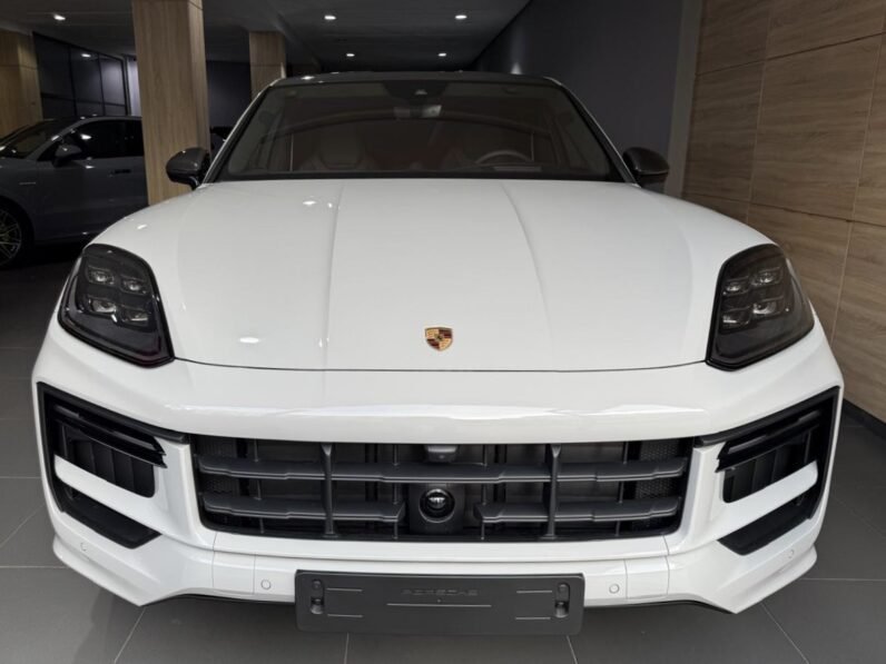 Porsche Cayenne Turbo Pack GT 2025