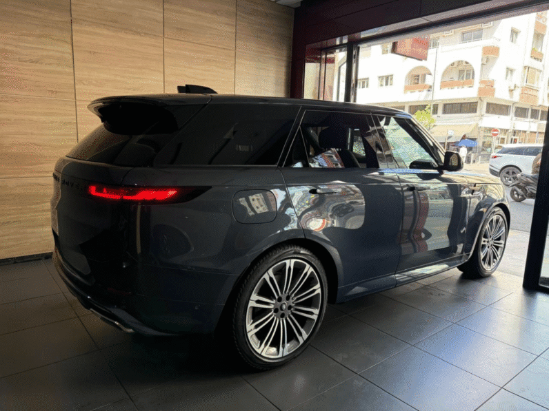 LR Range Rover Sport 2025