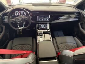 Audi Q8 S-Line 2025