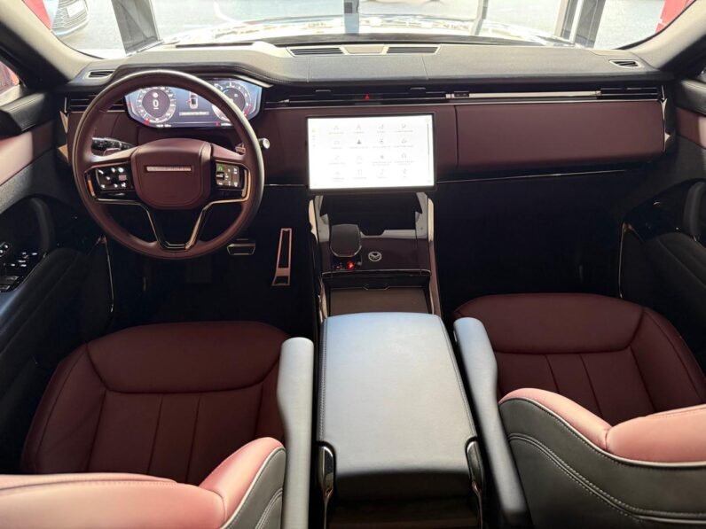 LR Range Rover Sport 2025