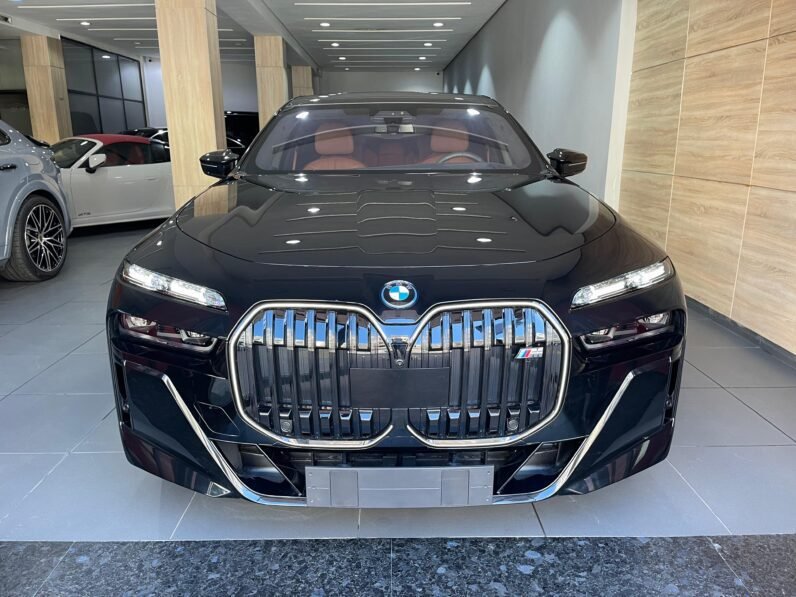 BMW Série 760e Hybride 2024