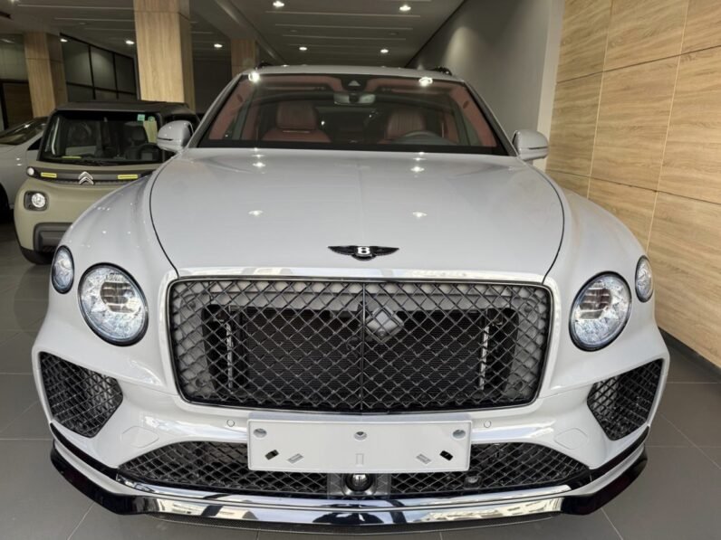 BENTLEY BENTAYGA HYBRIDE 2026