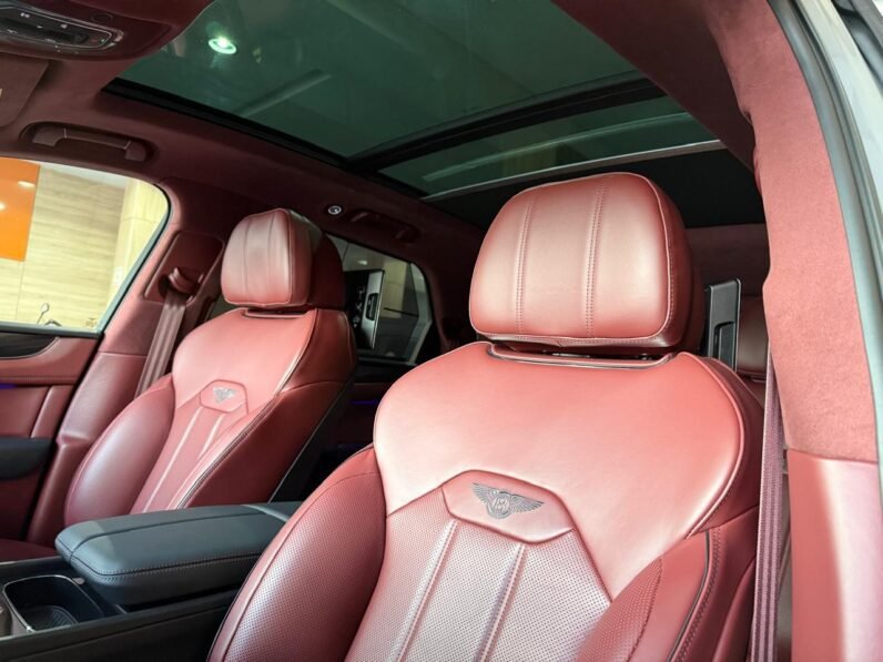 BENTLEY BENTAYGA HYBRIDE 2026