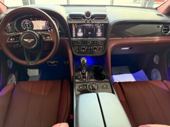 BENTLEY BENTAYGA HYBRIDE 2026