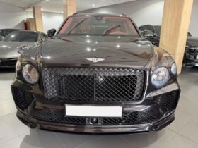 BENTLEY BENTAYGA HYBRIDE 2026